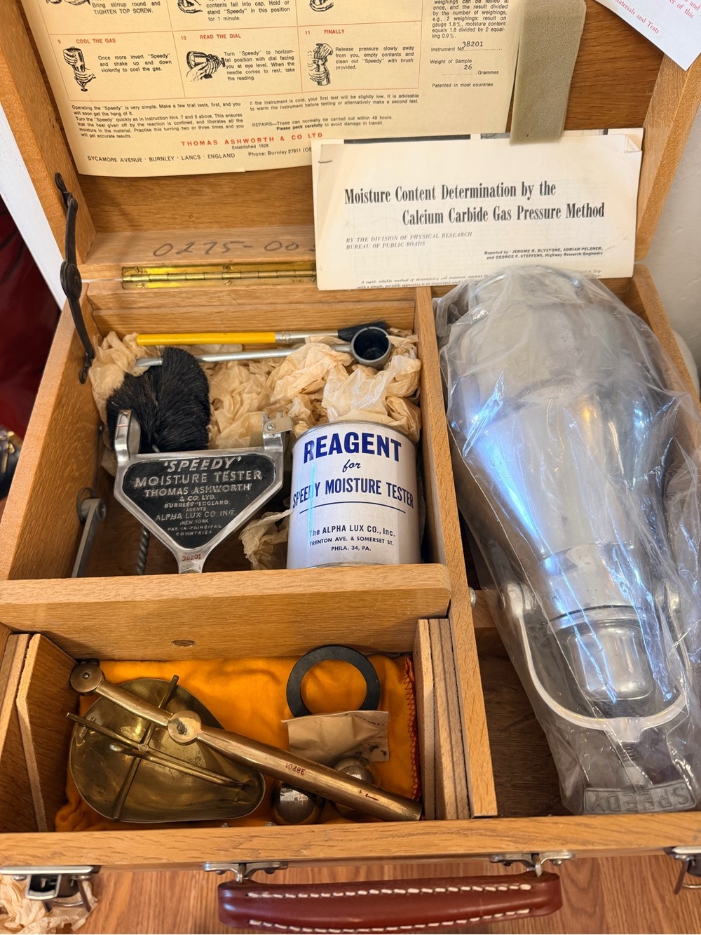 Vintage Speedy Moisture Tester Scientific Instrument Kit with Wooden Case 1968